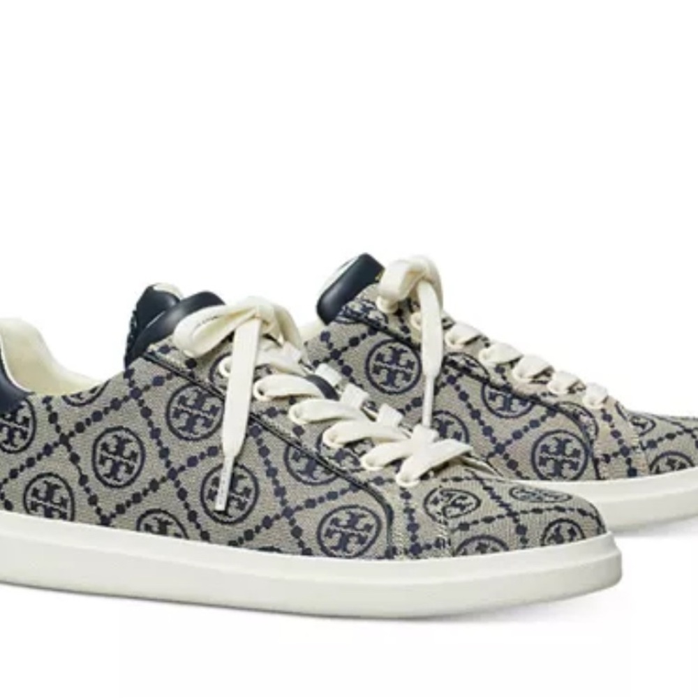 Tory Burch Women's Howell T Monogram Court Low Top Sneakers size 7